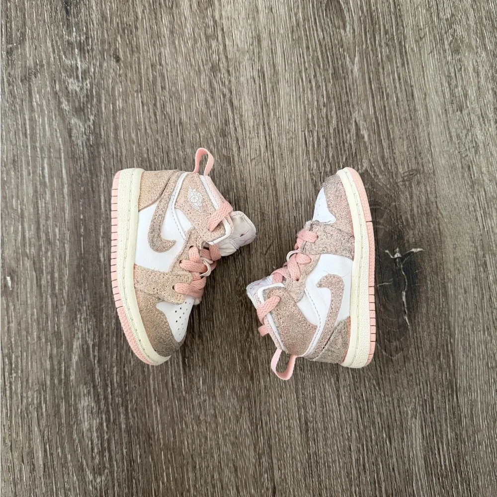 Jordan Kids High-Top Sneakers in Pink and White
